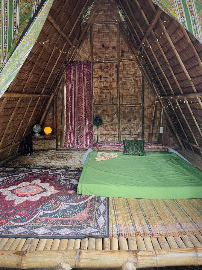 A Pousada Tribal Huts Community Daanbantayan Exterior foto